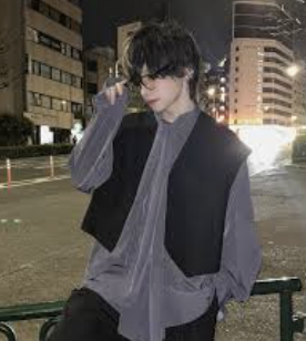 雰囲気を変えた男性プロフィール写真例